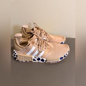 Women’s Adidas NMD R1 Pale Nude Leopard Shoes
